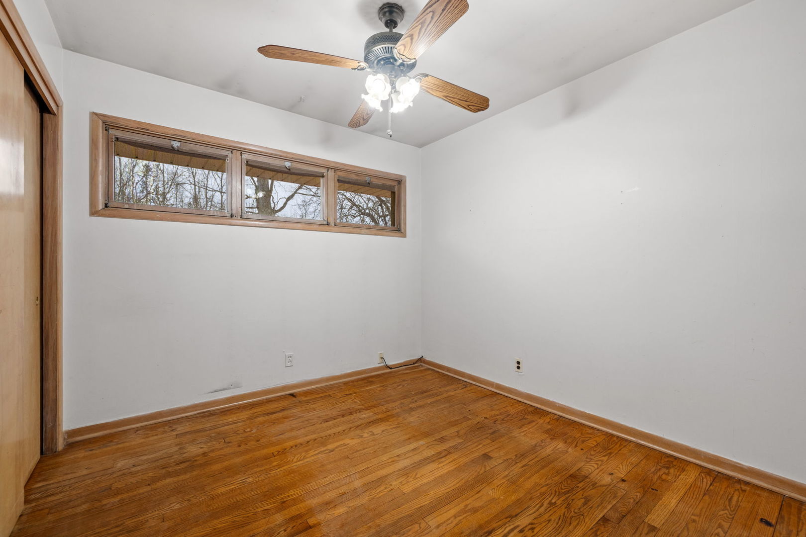 11040 Cleveland Road Mokena, IL 60448 - Photo 20 of 28 a view of an empty room