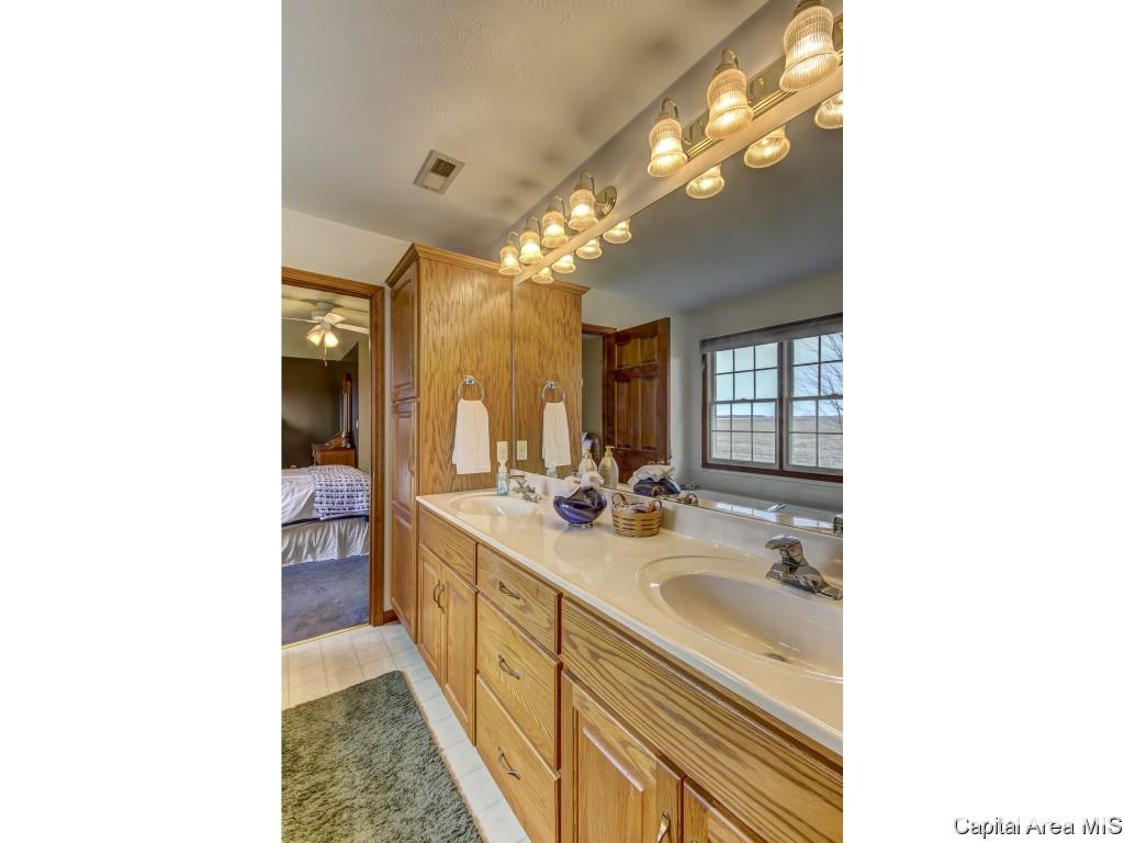 60 Rolling Meadows Lane Springfield, IL 62711 - Photo 20 of 34