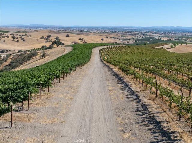 $3,150,000 | 5790 Hog Canyon Road, San Miguel, CA 93451