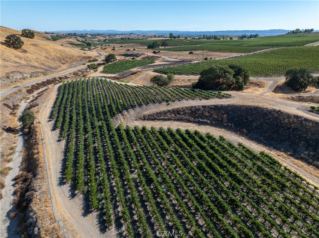 5790 Hog Canyon Road San Miguel, CA 93451 - Photo 2 of 38