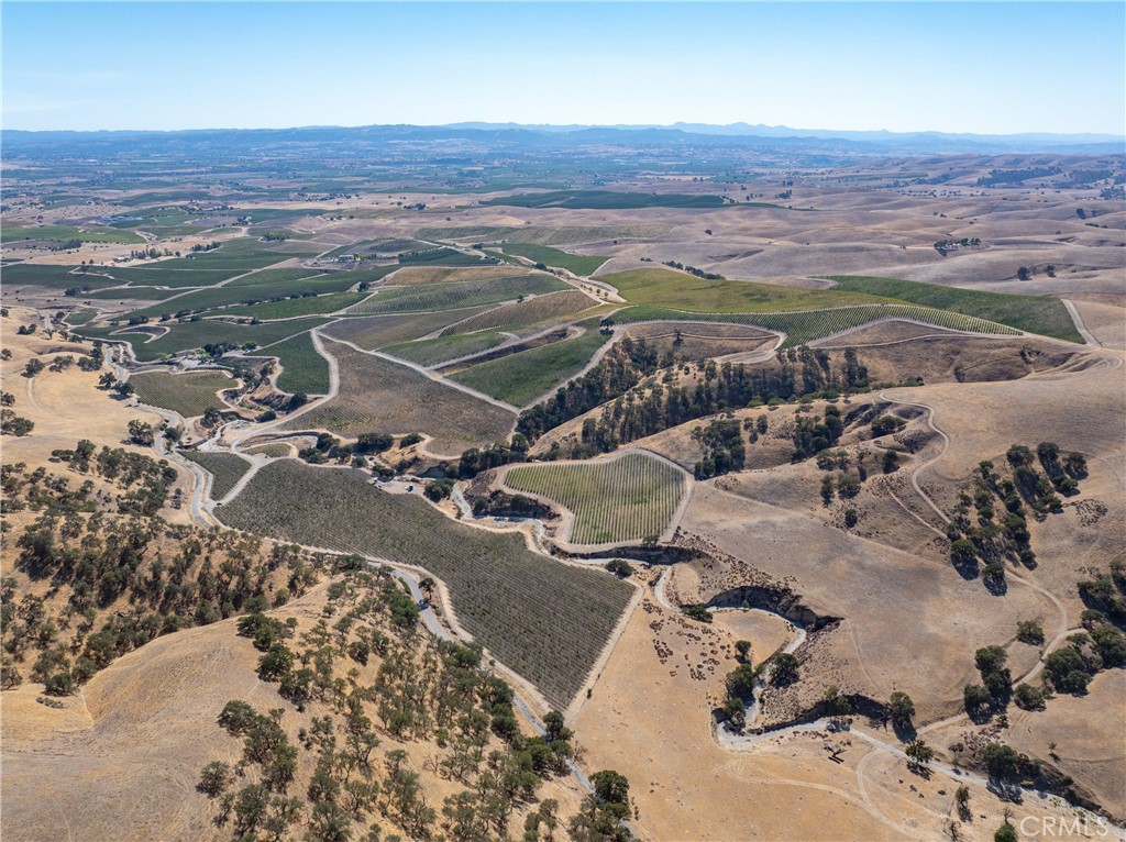 5790 Hog Canyon Road San Miguel, CA 93451 - Photo 25 of 38