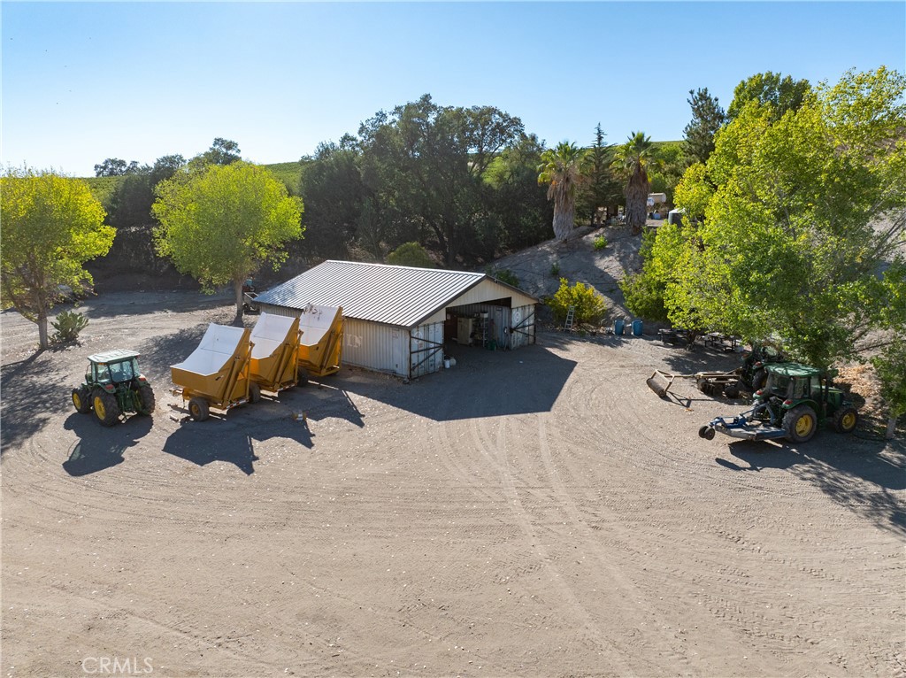 5790 Hog Canyon Road San Miguel, CA 93451 - Photo 36 of 38