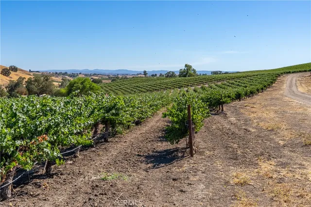 $3,150,000 | 5790 Hog Canyon Road, San Miguel, CA 93451