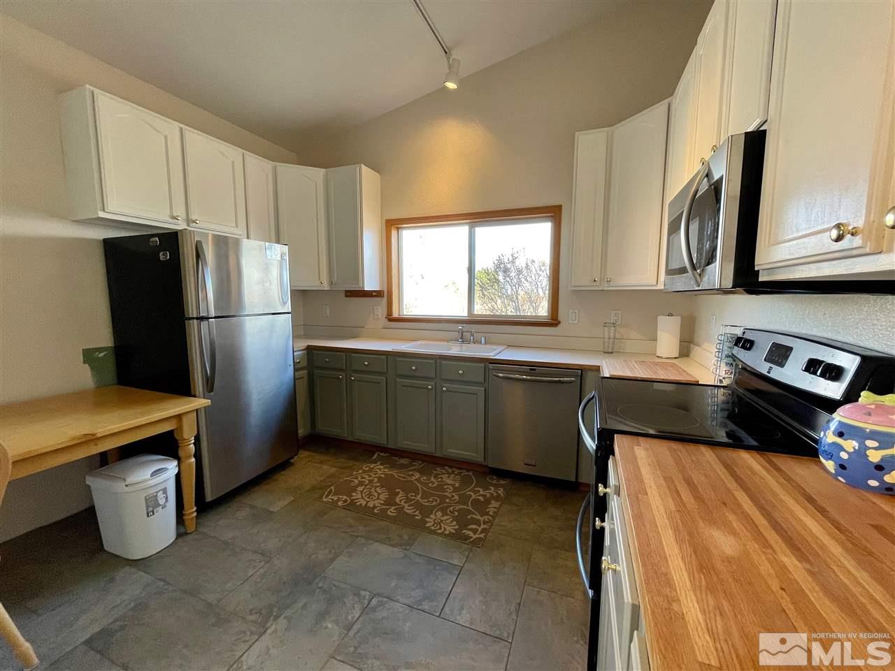 3155 Kessaris Way Reno, NV 89511 - Photo 9 of 35 Photo 9