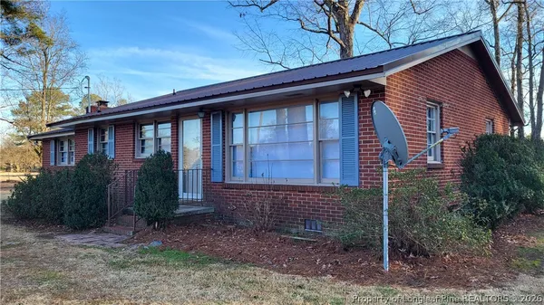 $1,100 | 740 Tolarsville Road, Lumberton, NC 28358