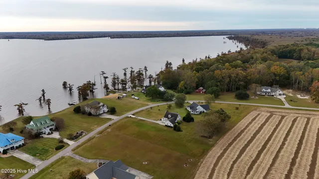 $60,000 | 419 Batchelor Bay Drive, Windsor, NC 27983