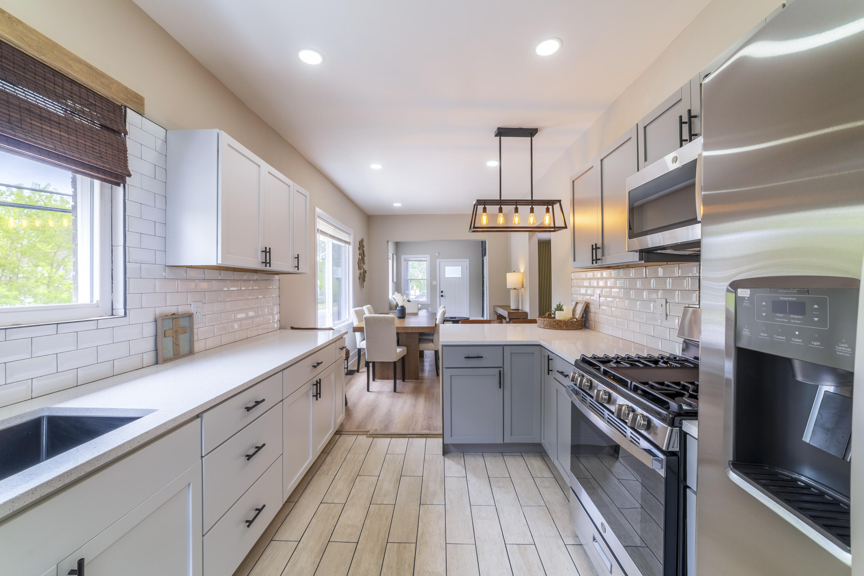 2395 Jefferson Street Gary, IN 46407 - Photo 3 of 11 3000x2001