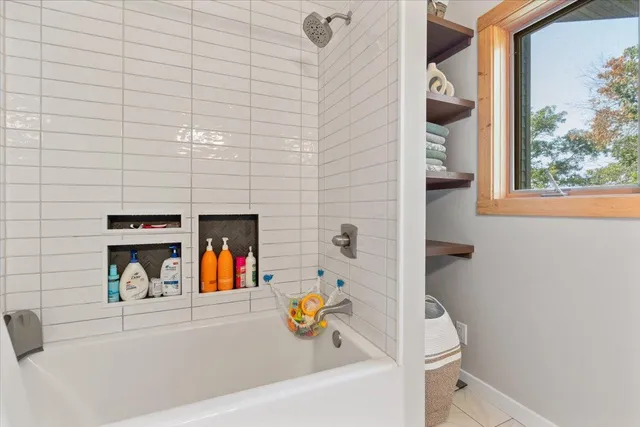 $650,000 | 11423 Fawn Lake Road, Breezy Point, MN 56472