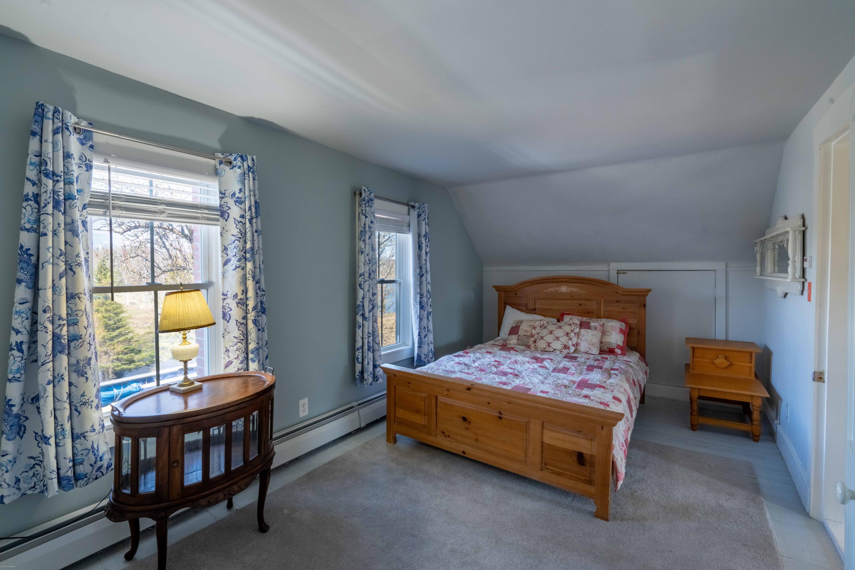 1052 Meadow Pond Road Islesboro, ME 04848 - Photo 24 of 37 1052 meadow pond rd-interior-31