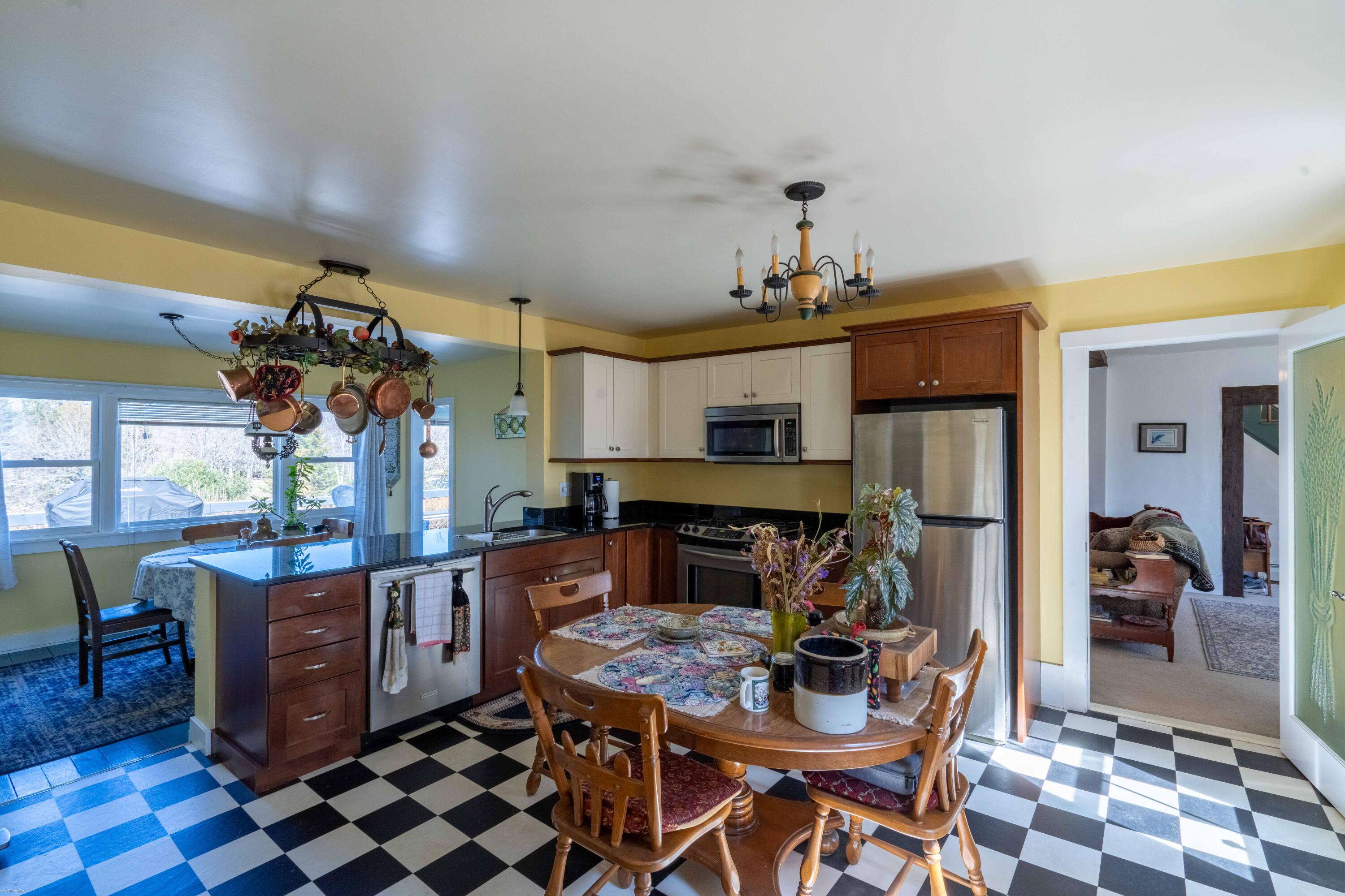 1052 Meadow Pond Road Islesboro, ME 04848 - Photo 9 of 37 1052 meadow pond rd-interior-8