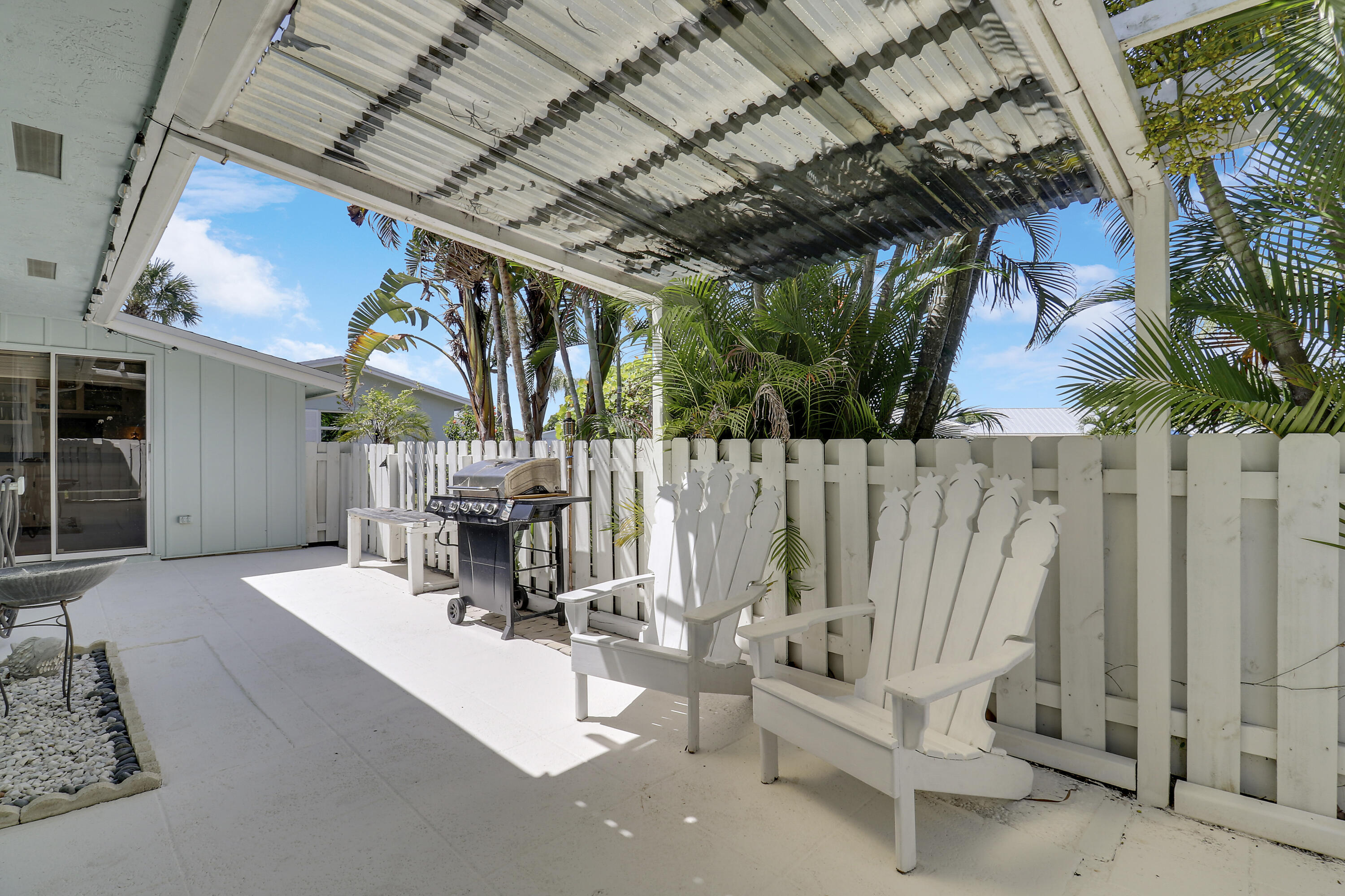 1329 Chippewa Street Jupiter, FL 33458 - Photo 27 of 36 House-31