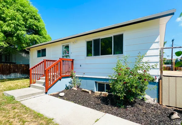 $320,000 | 218 West 350 North, Vernal, UT 84078