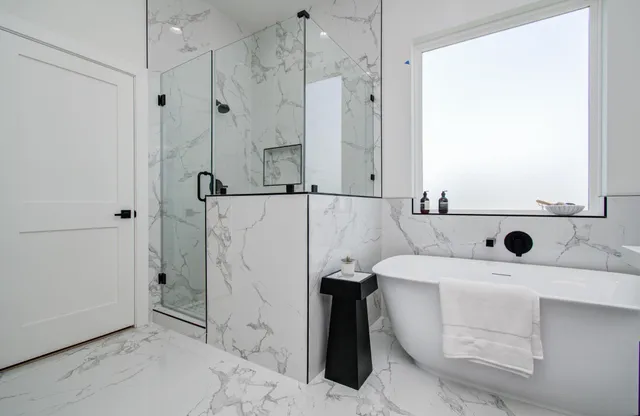 $4,499 | 8702 Ojeman Crk Lane, Houston, TX 77055