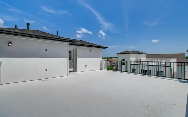 $4,499 | 8702 Ojeman Crk Lane, Houston, TX 77055