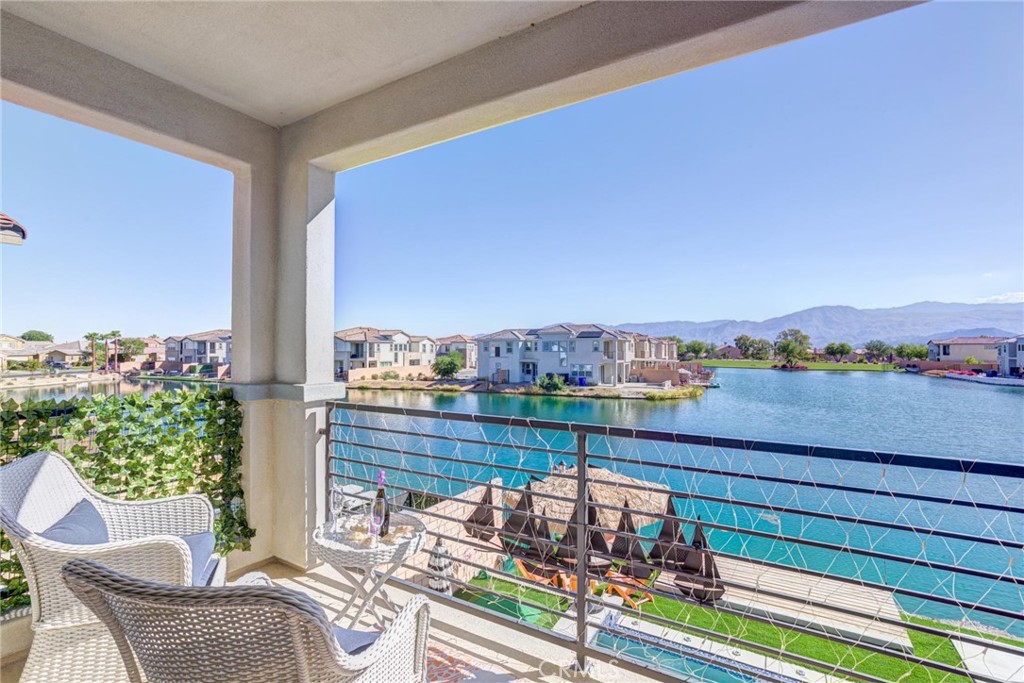 84659 Lago Brezza Indio, CA 92203 - Photo 2 of 75