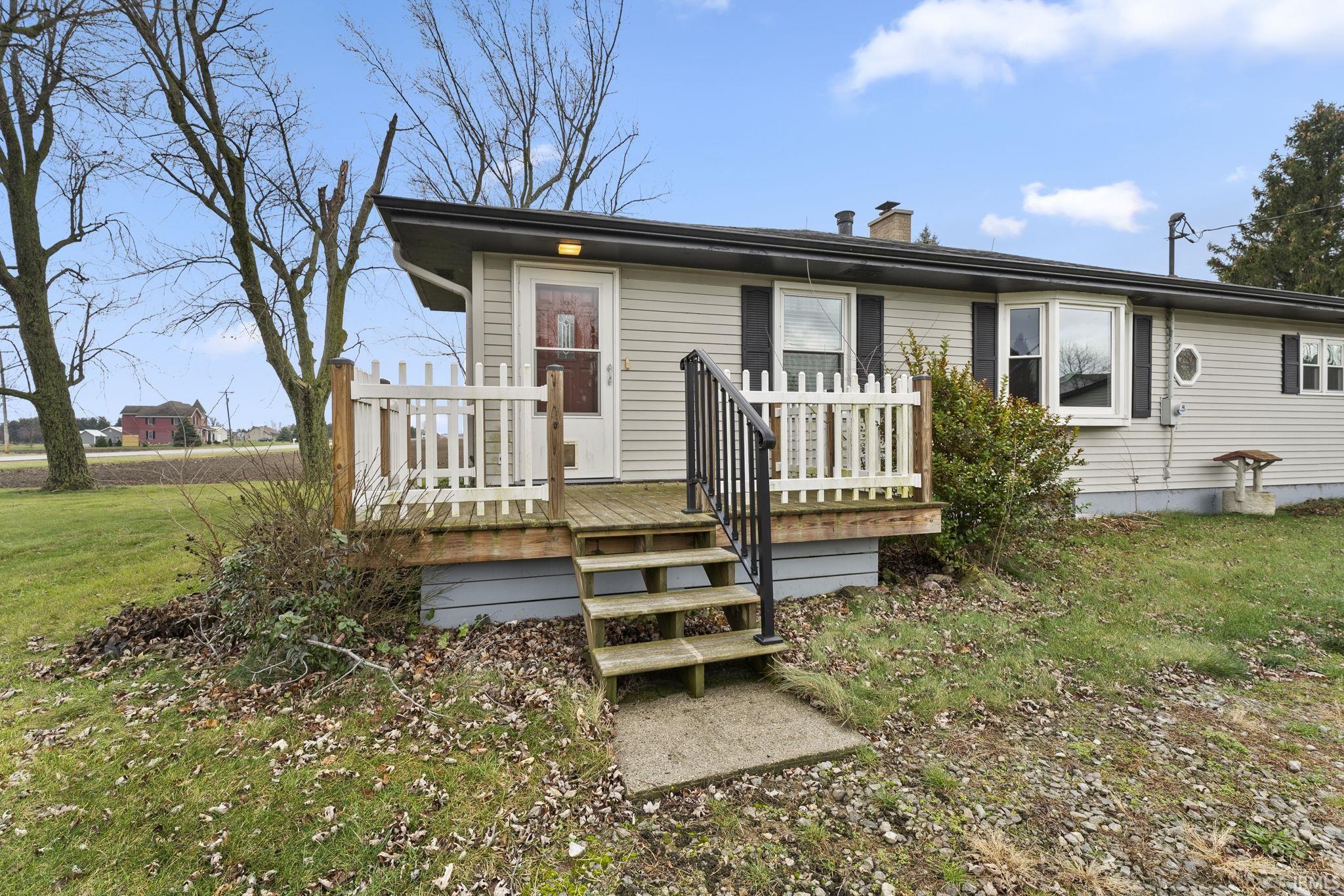 10690 Highway 101 Decatur, IN 46733 - Photo 7 of 35