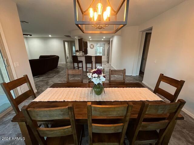 2610 West Royer Road Phoenix, AZ 85085 - Photo 14 of 40 Dining Area