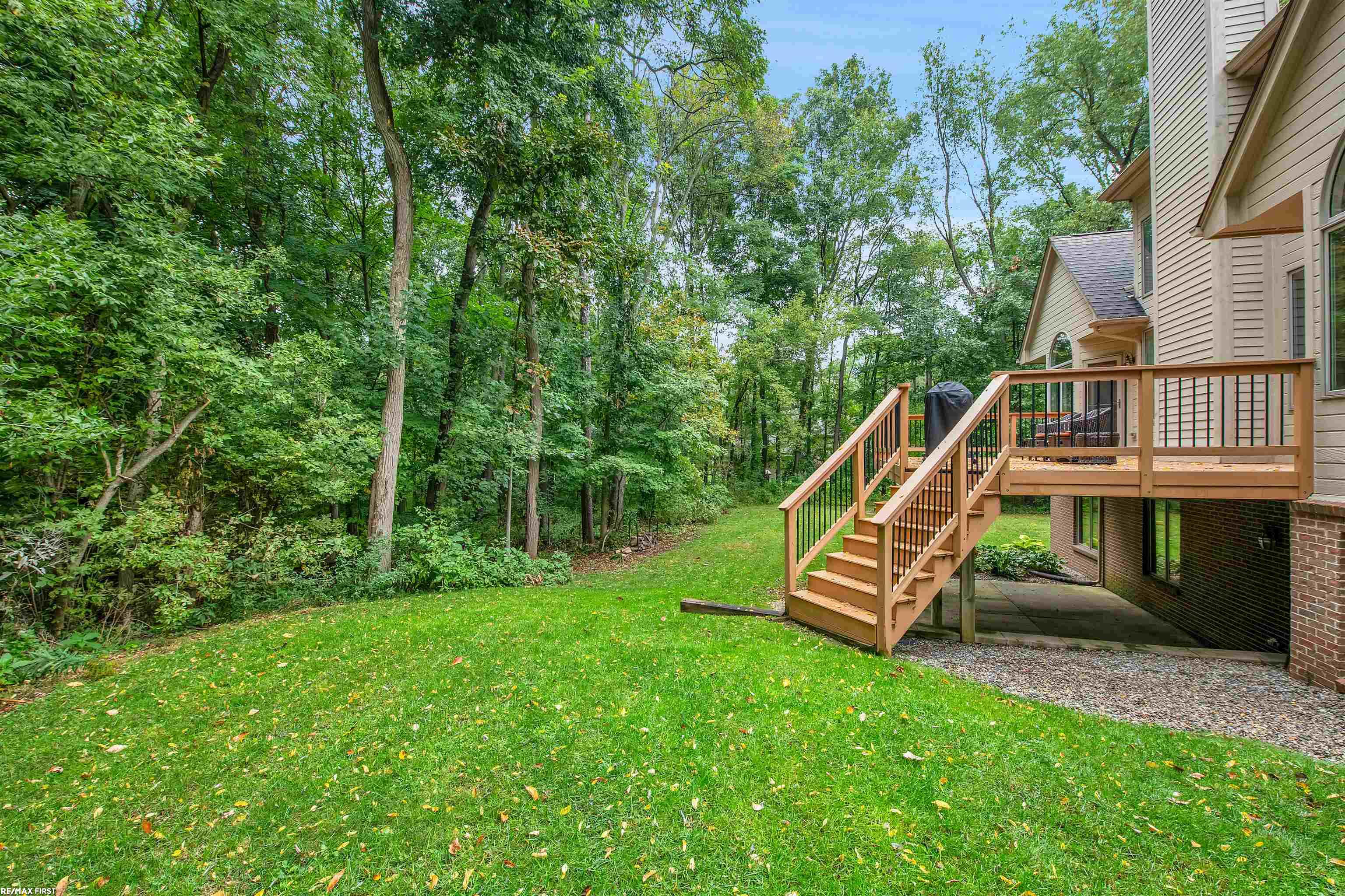 548 Uphill Road Milford, MI 48381 - Photo 41 of 46 50157463-49B94DB8-CF99-497A-B877-2CAE1C3B9804.JPG