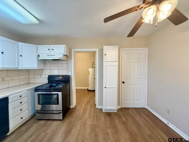 $1,195 | 1016 South Bennett Avenue, Tyler, TX 75701