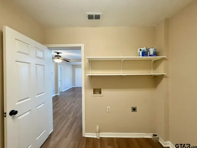 $1,195 | 1016 South Bennett Avenue, Tyler, TX 75701