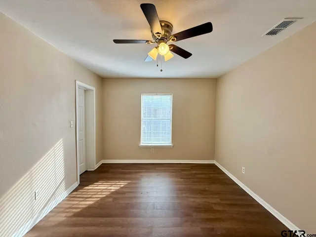 $1,195 | 1016 South Bennett Avenue, Tyler, TX 75701