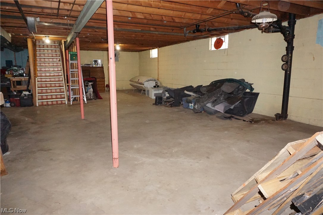 4611 8th Street Northwest Canton, OH 44708 - Photo 27 of 29 View of basement