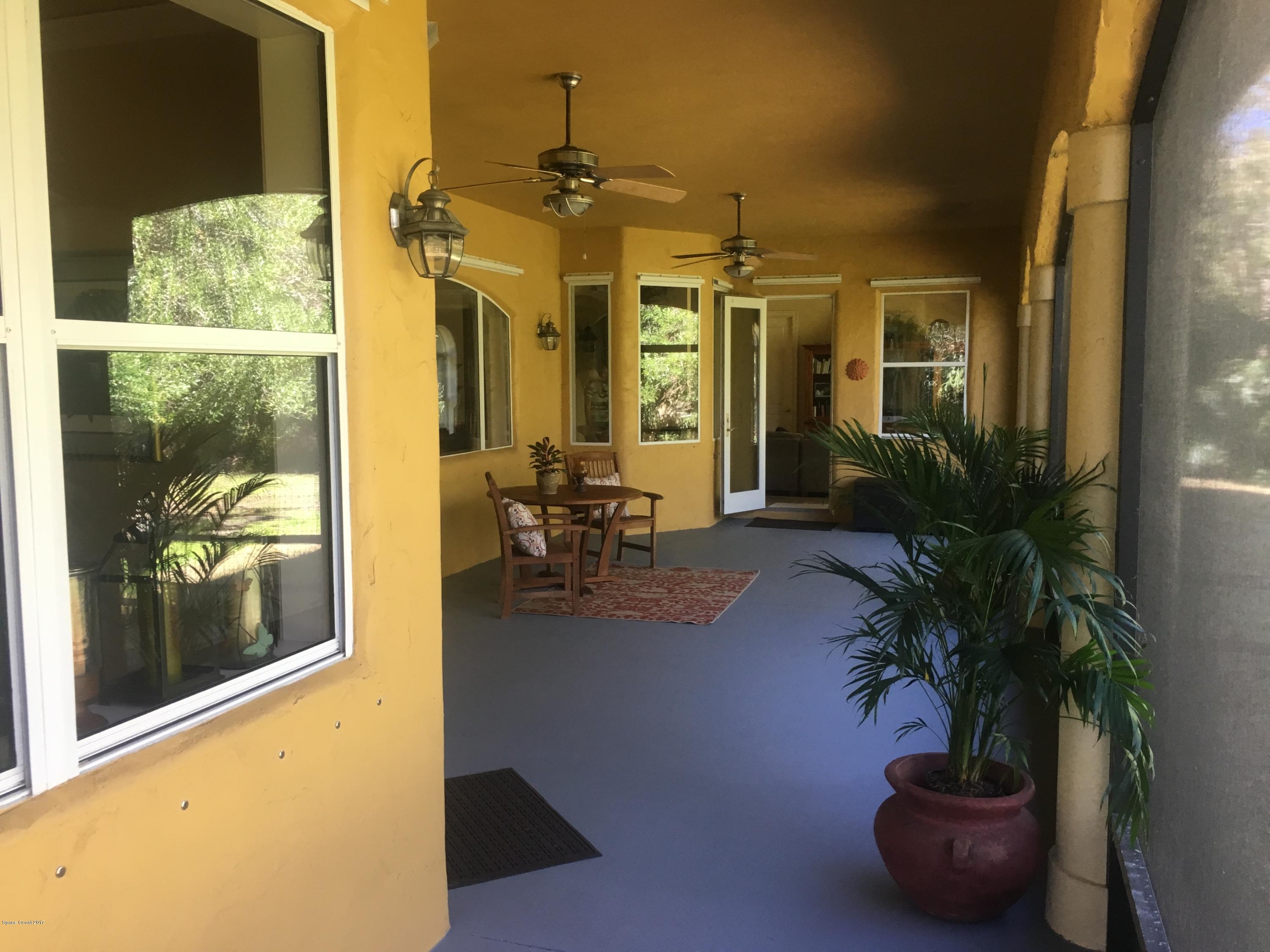 4470 Country Road Melbourne, FL 32934 - Photo 17 of 24 053