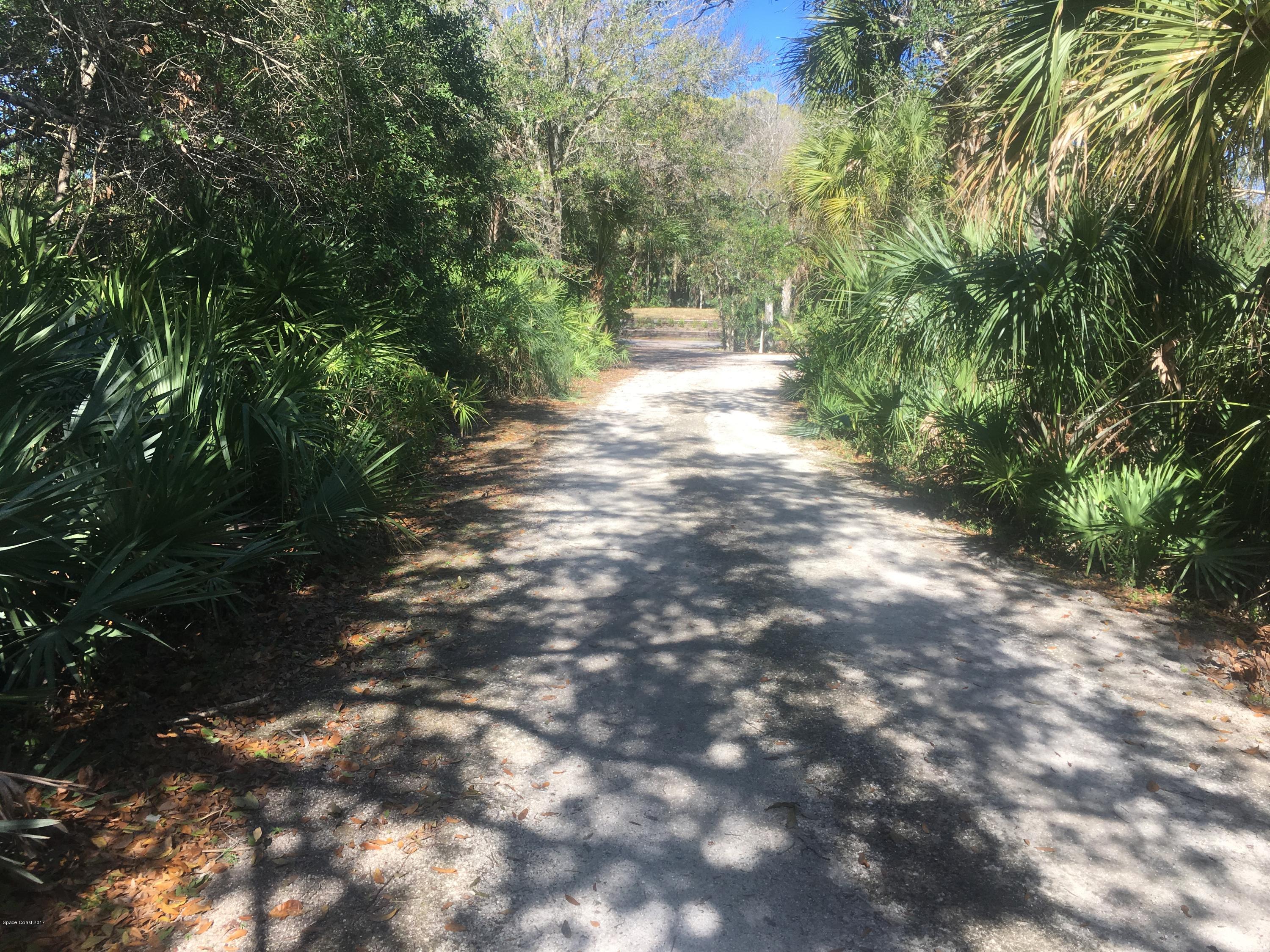 4470 Country Road Melbourne, FL 32934 - Photo 3 of 24 026