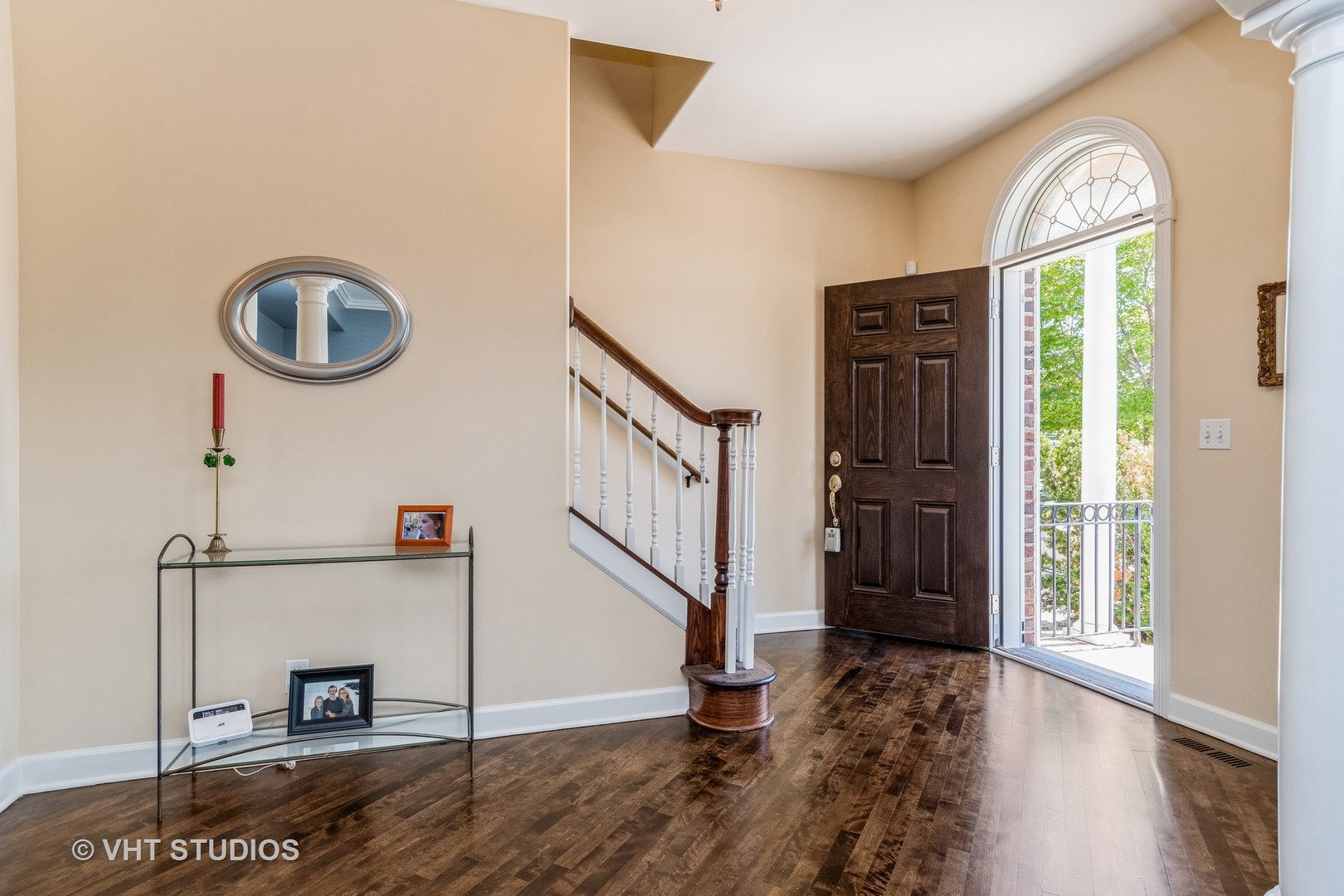 81 Spring Avenue Naperville, IL 60540 - Photo 3 of 18