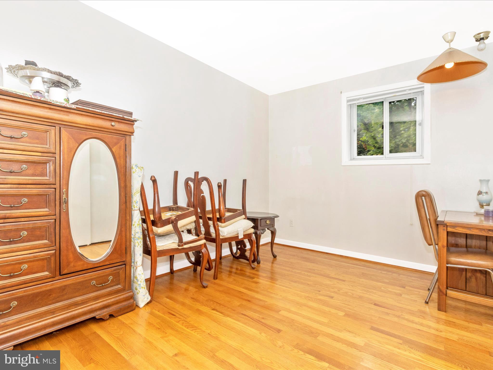 240 Hannes Street Silver Spring, MD 20901 - Photo 20 of 51 Bedroom 3