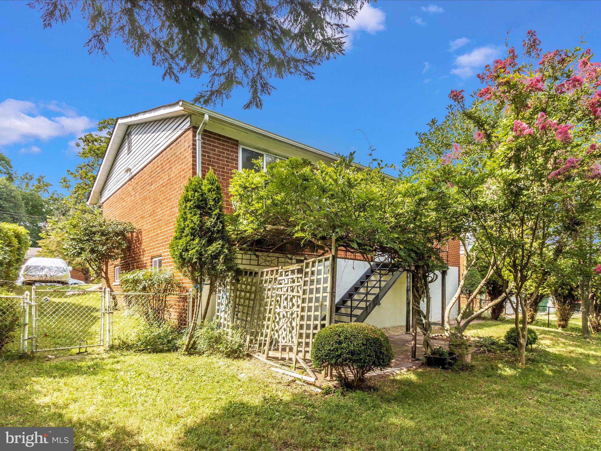 240 Hannes Street Silver Spring, MD 20901 - Photo 42 of 51 Exterior Back