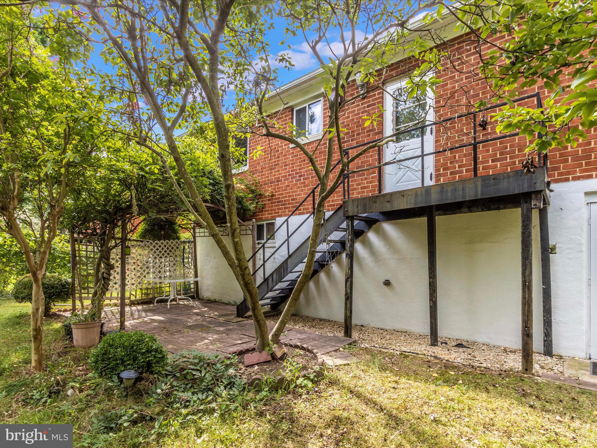 240 Hannes Street Silver Spring, MD 20901 - Photo 44 of 51 Exterior Back