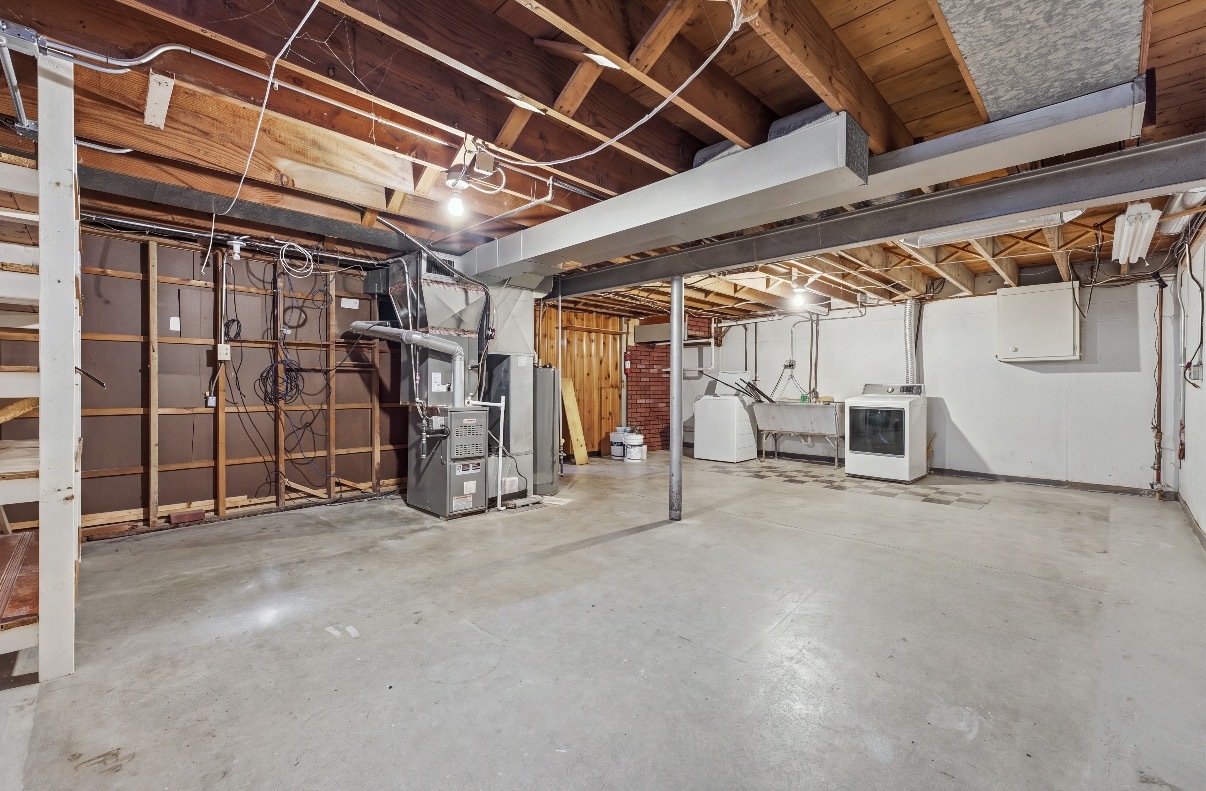 9 Ridge Road Lemont, IL 60439 - Photo 14 of 23 Gallery Image 14
