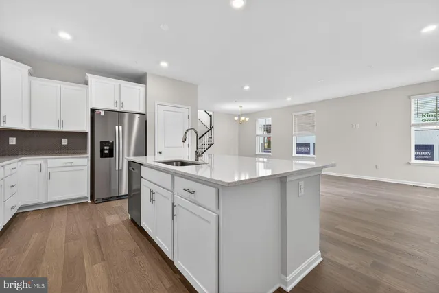 $4,500 | 462 Herringbone Way, Frederick, MD 21701