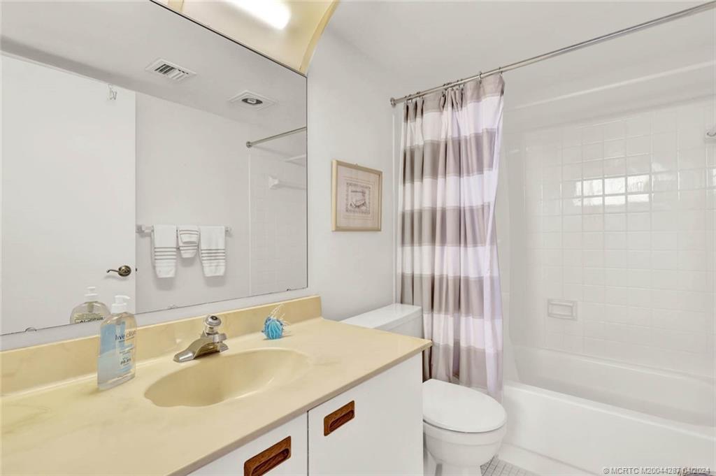 1950 Southwest Palm City Road, Unit 13302 Stuart, FL 34994 - Photo 22 of 27 Gallery Image 22