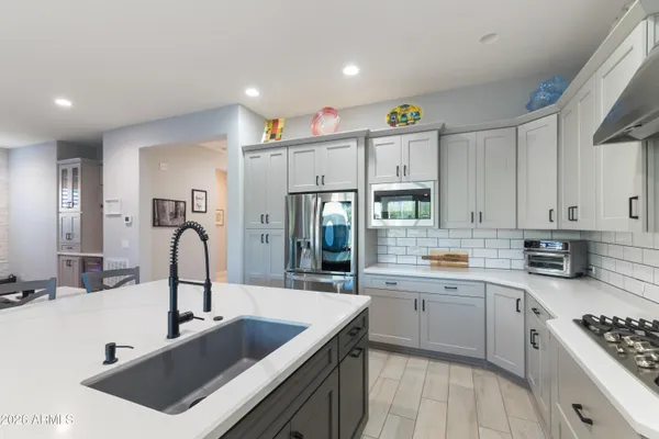 $2,850 | 20942 West College Drive, Buckeye, AZ 85396