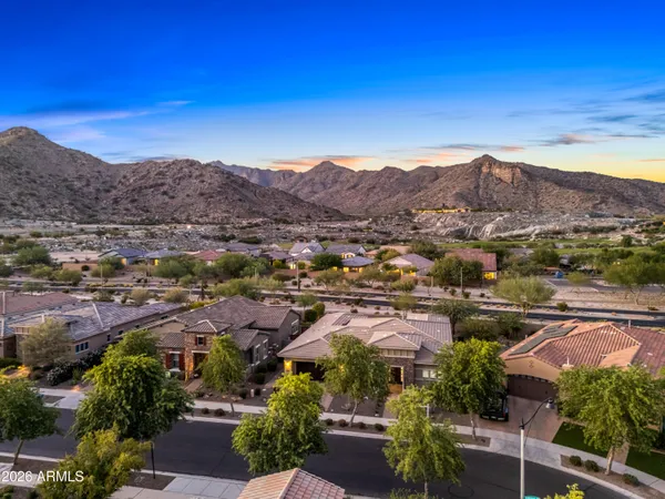 $2,850 | 20942 West College Drive, Buckeye, AZ 85396