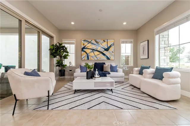 $5,200 | 158 Scale, Irvine, CA 92618