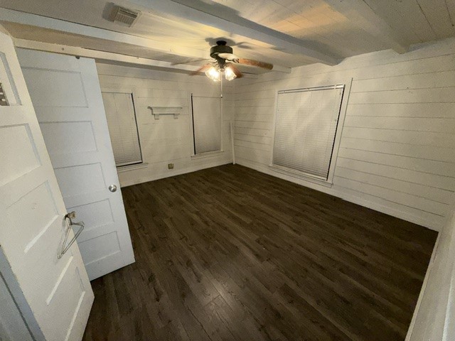 1513 County Road 210 Angleton, TX 77515 - Photo 12 of 25