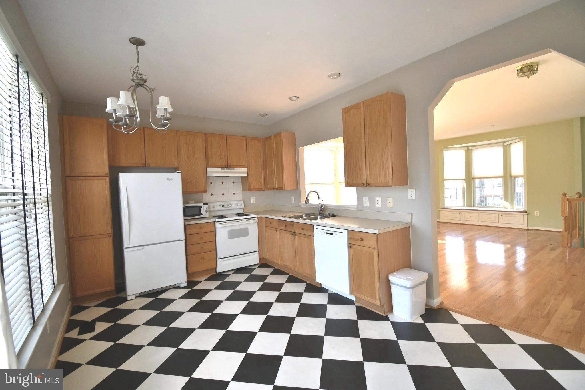 148 Harpers Way Frederick, MD 21702 - Photo 13 of 32