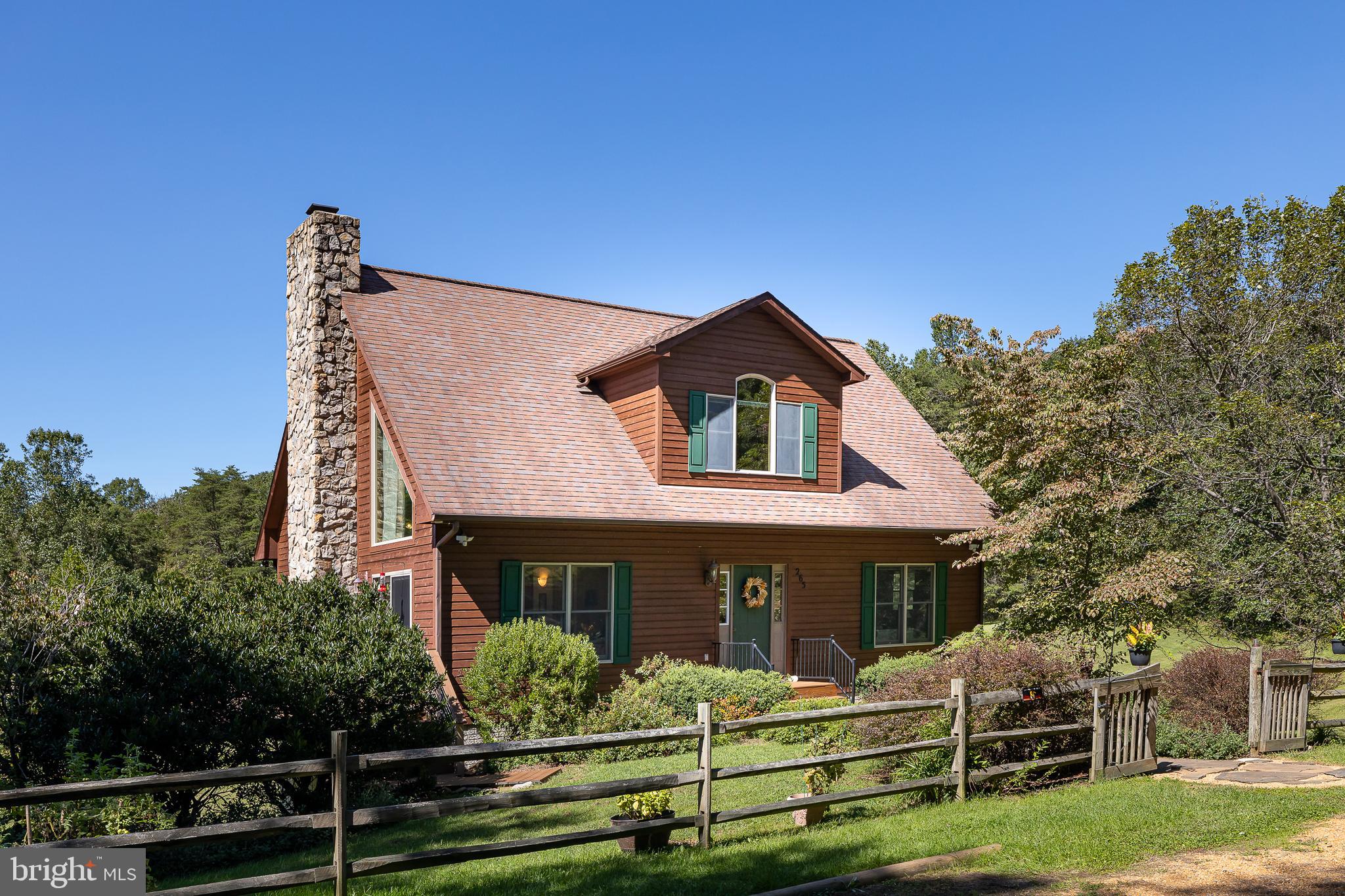 265 Castleton View Road Castleton, VA 22716 - Photo 2 of 36 Blue Sky