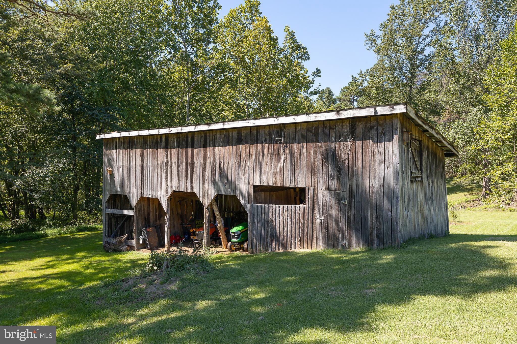 265 Castleton View Road Castleton, VA 22716 - Photo 29 of 36 Farm Barn with Storage