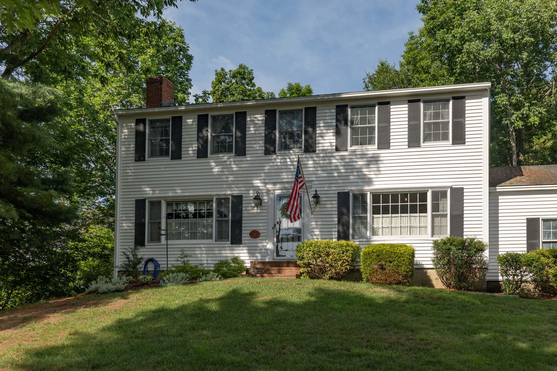 49 Ferncroft Road York, ME 03909 - Photo 2 of 37 to this well maintained colonial