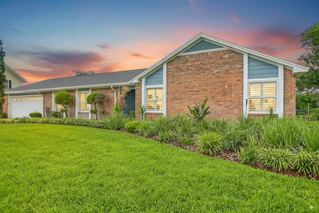 $599,900 | 27 Oakmont Circle, Ormond Beach, FL 32174