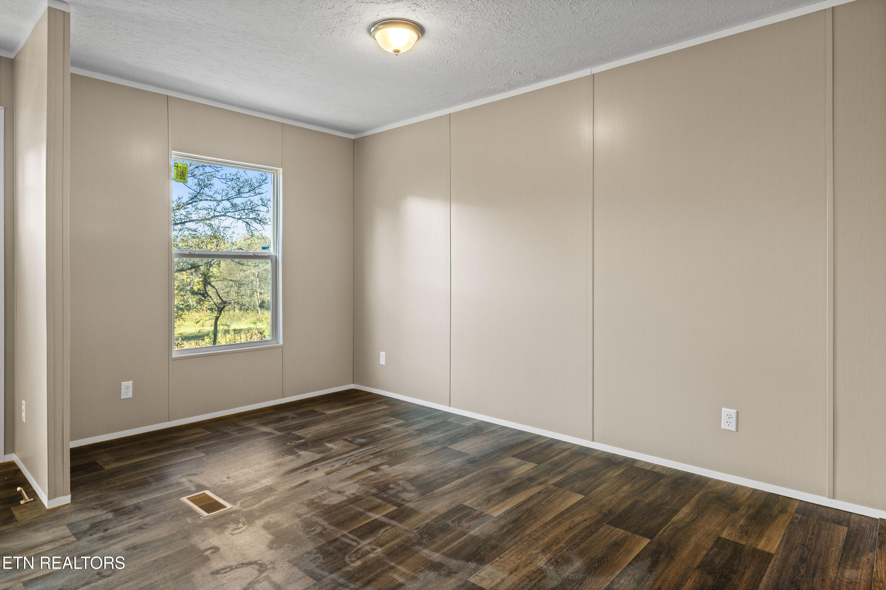 1728 Cooper Road Knoxville, TN 37914 - Photo 11 of 54 1728CooperRd-4