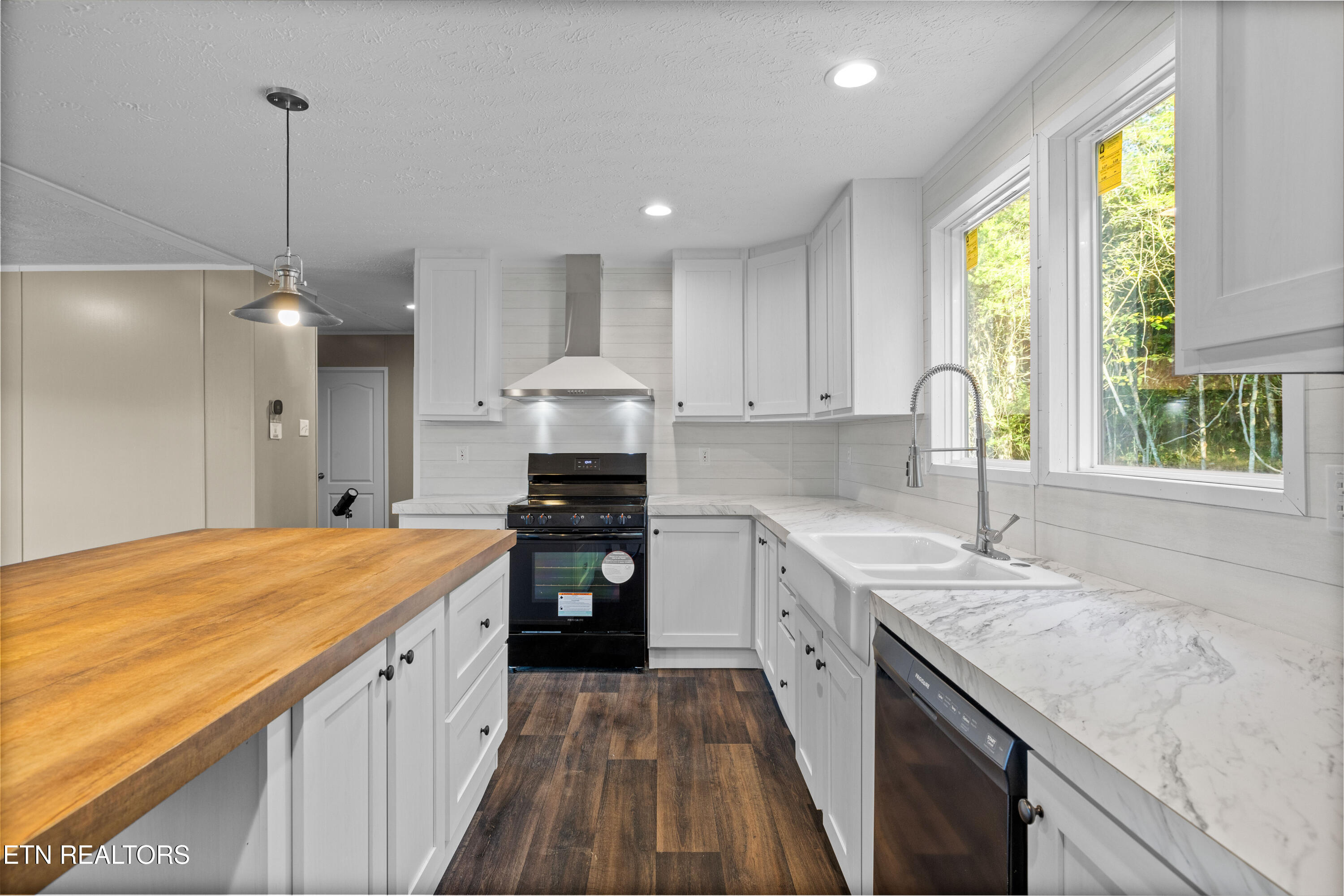 1728 Cooper Road Knoxville, TN 37914 - Photo 16 of 54 1728CooperRd-15