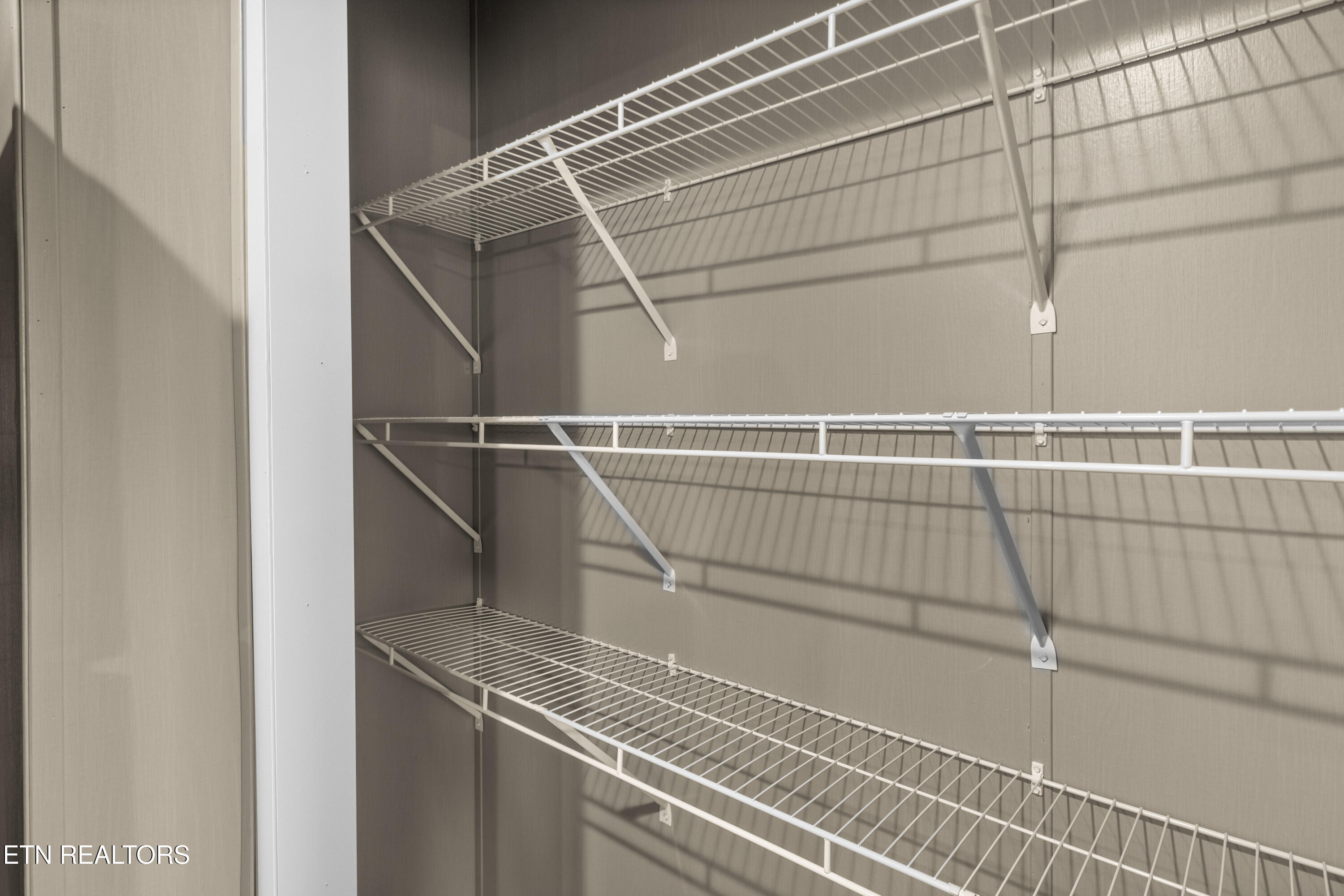 1728 Cooper Road Knoxville, TN 37914 - Photo 19 of 54 1728CooperRd-18