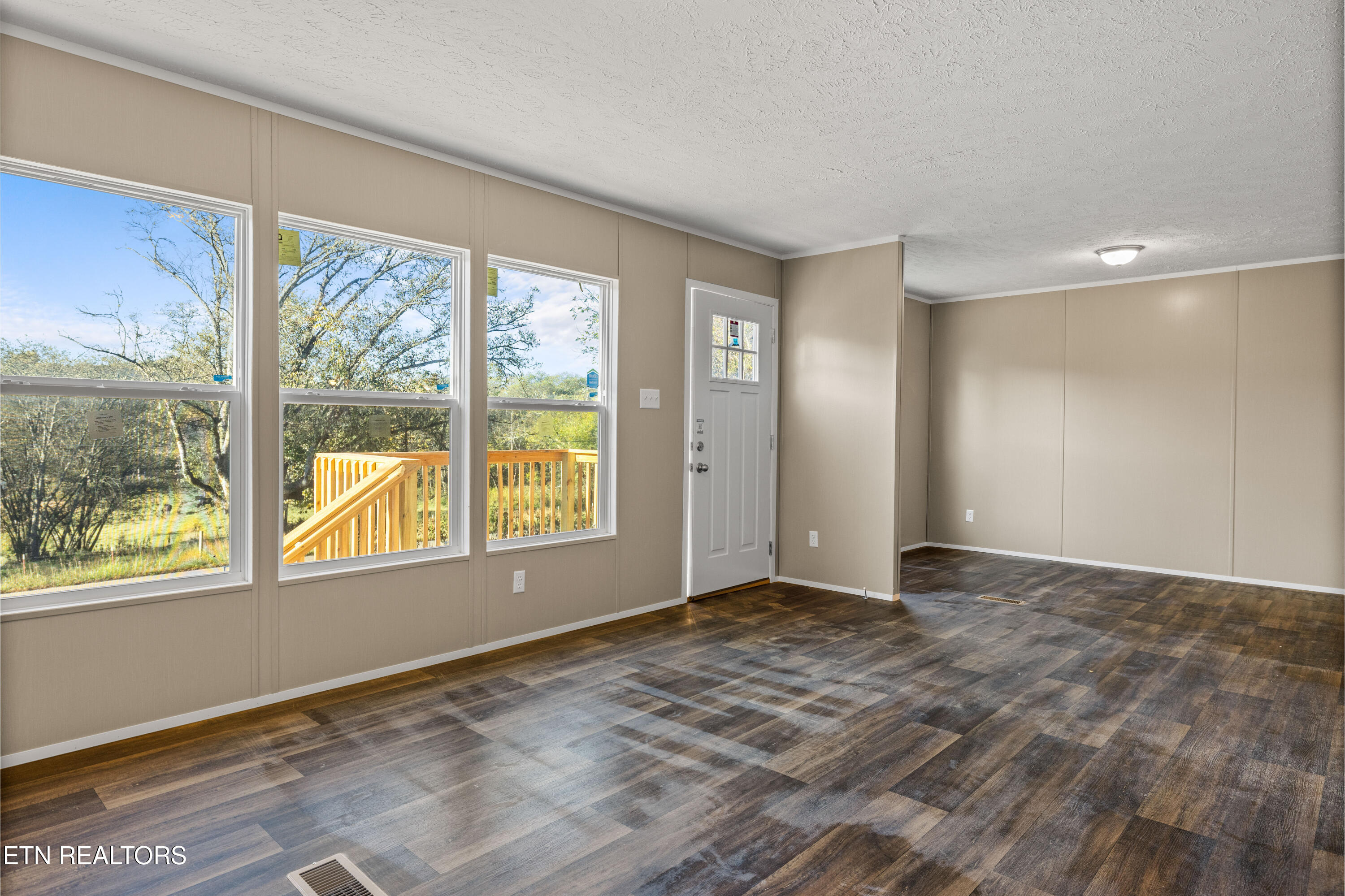 1728 Cooper Road Knoxville, TN 37914 - Photo 2 of 54 1728CooperRd-5