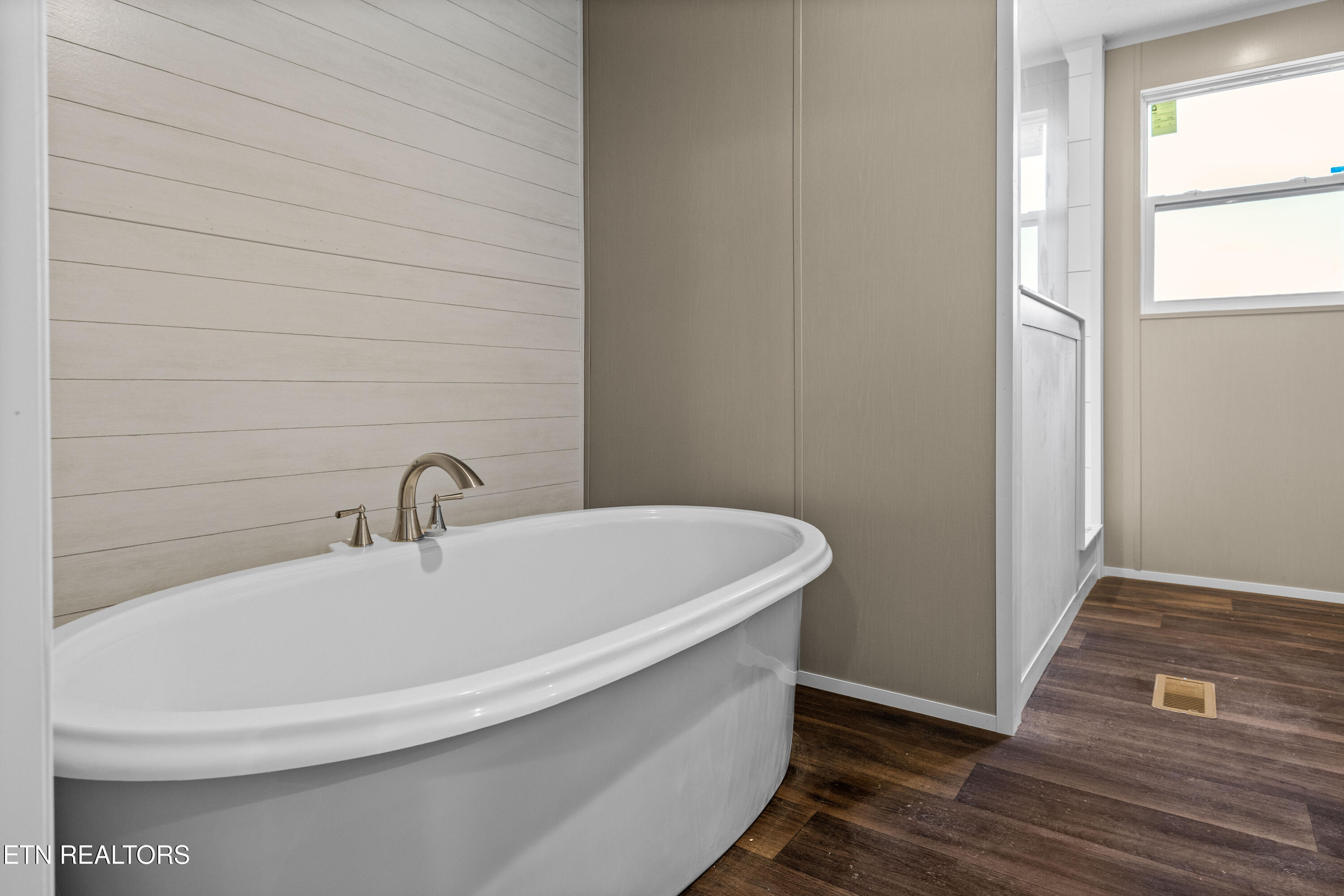 1728 Cooper Road Knoxville, TN 37914 - Photo 22 of 54 1728CooperRd-25