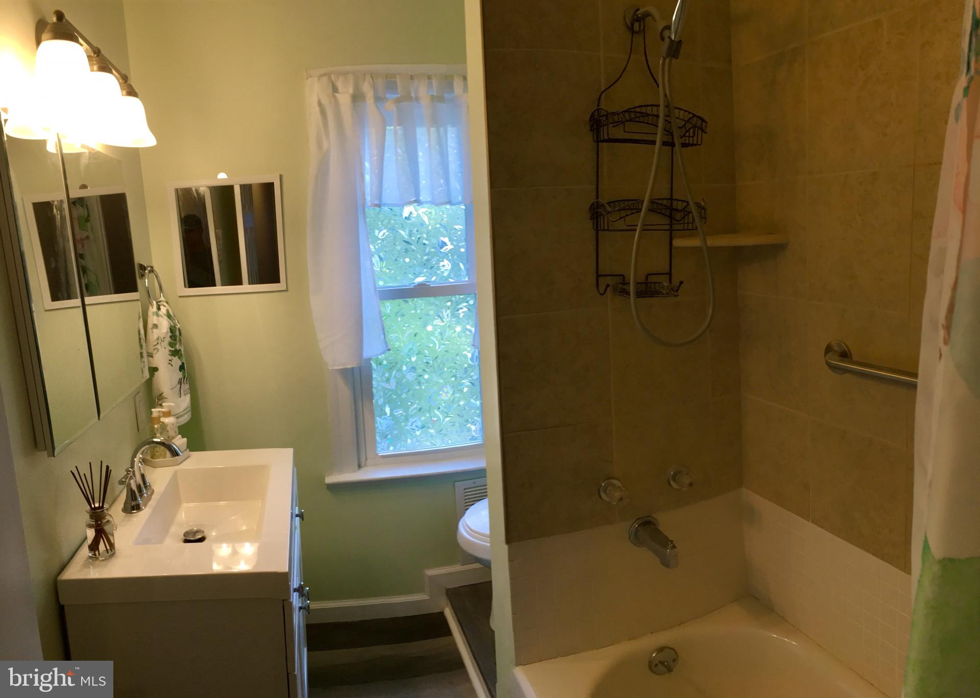 731 Parry Avenue Palmyra, NJ 08065 - Photo 15 of 27